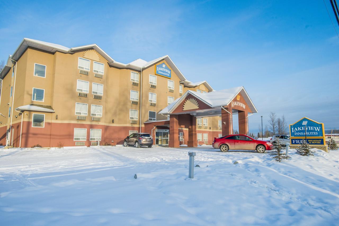 Lakeview Inns & Suites - Chetwynd Exterior photo