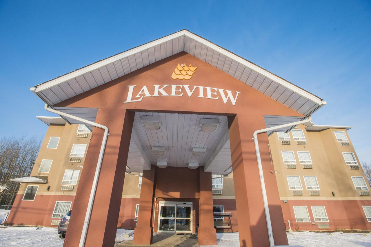 Lakeview Inns & Suites - Chetwynd Exterior photo